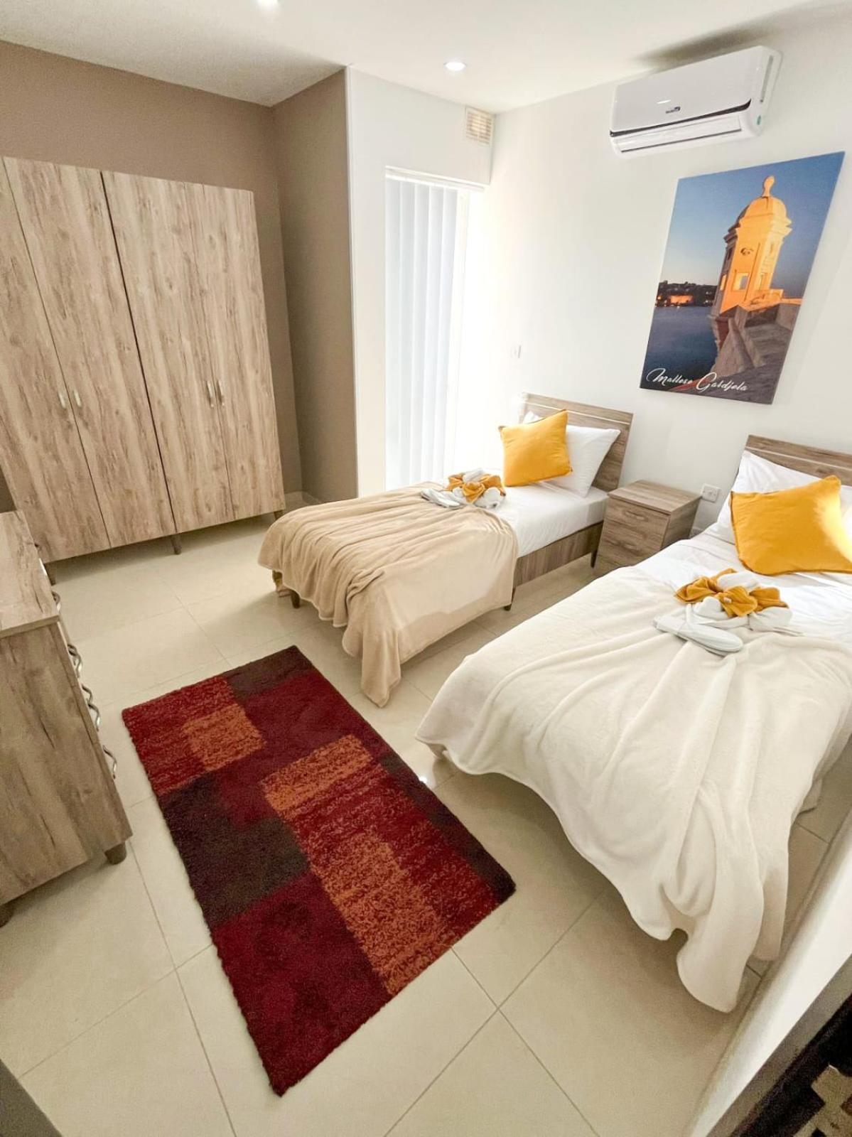 Apartament In Ta' Xbiex 3Br- 3 Min Yatch Marina Msida Eksteriør billede