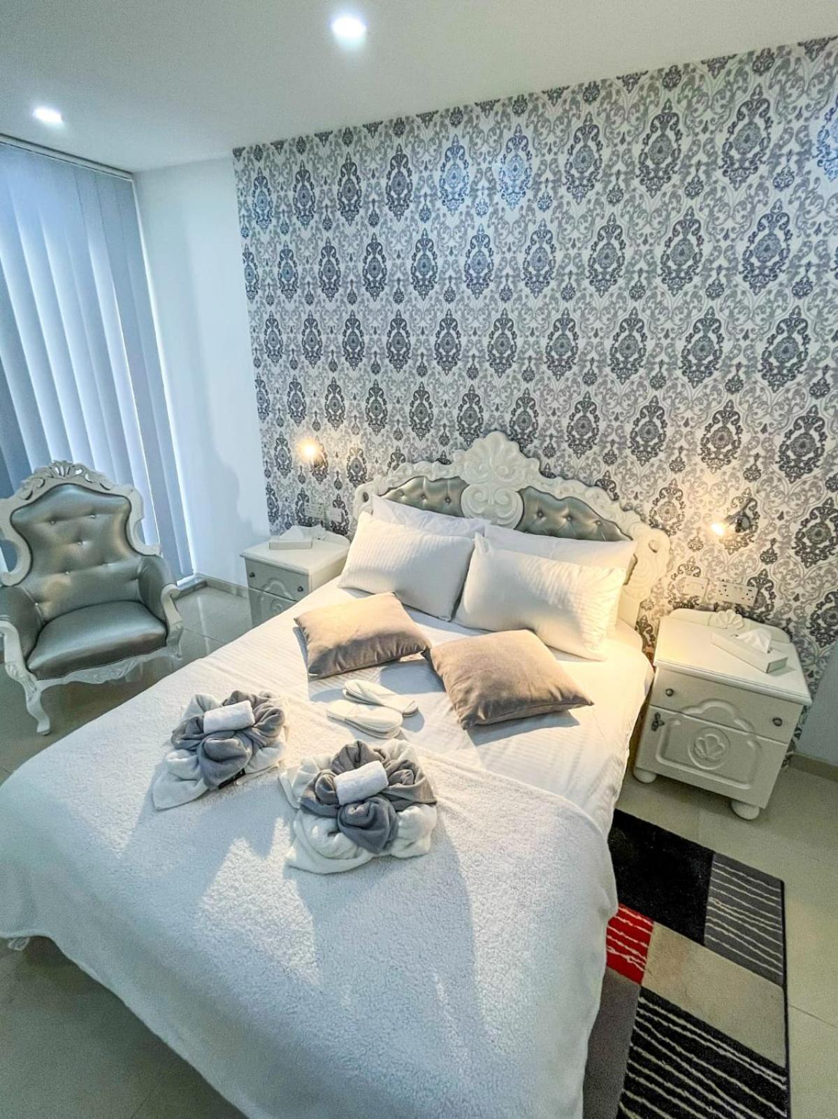 Apartament In Ta' Xbiex 3Br- 3 Min Yatch Marina Msida Eksteriør billede